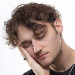 shotgunwilly being sleepy sleepy